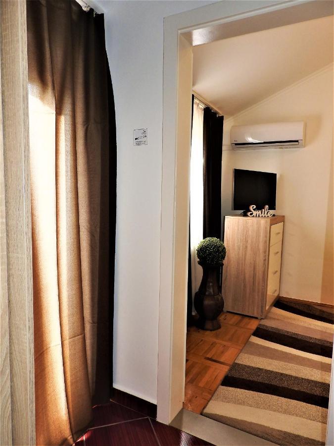 Lena Apartman - Eger Exterior photo